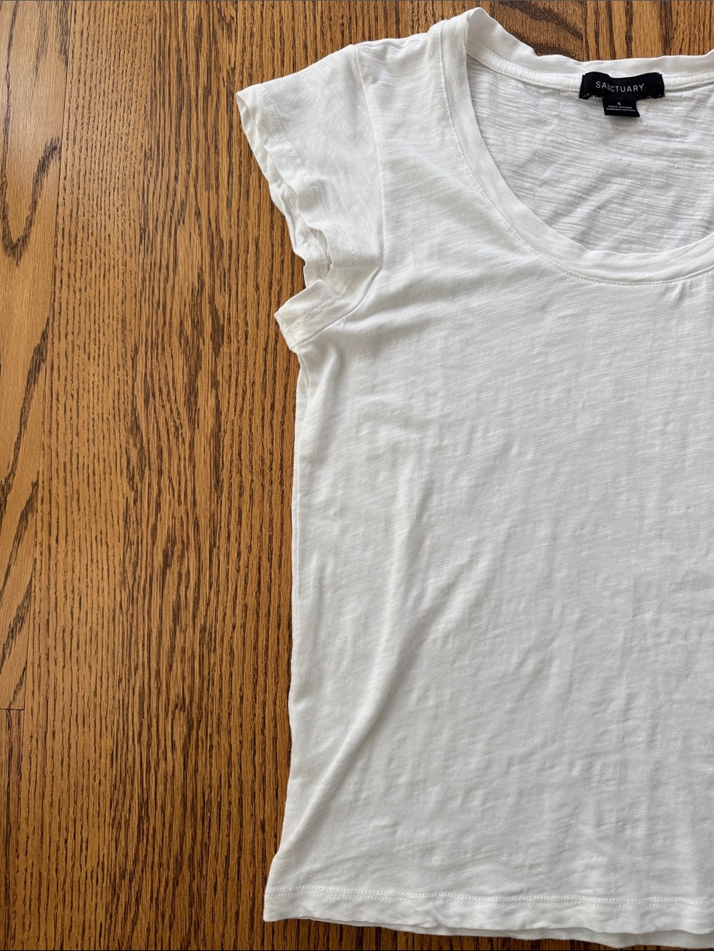 Sanctuary White Scoop Neck Short Sleeve Tee - Picture 6 of 16